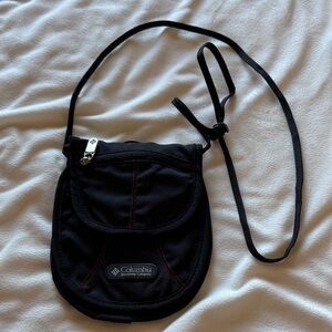 Columbia crossbody bag